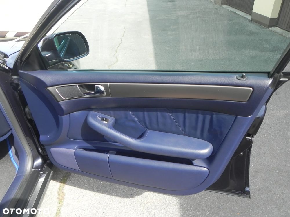 Audi A6 Limousine 2.4 - 18