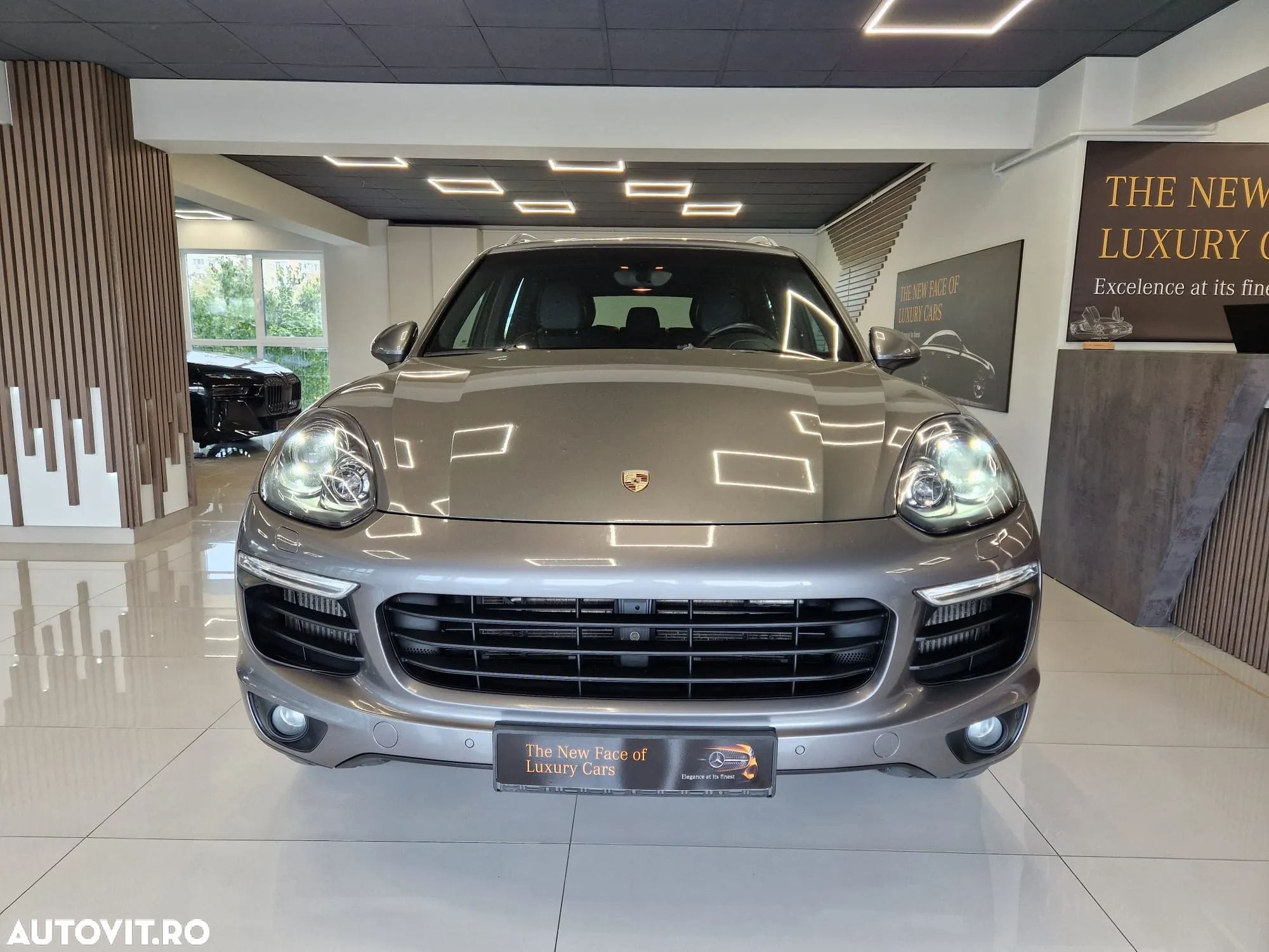 Porsche Cayenne 3.0 L - 5