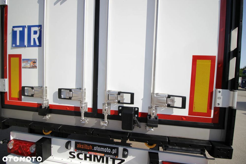 Schmitz Cargobull FP 60 V7 Thermo King SLXi 300 /  3 820  MTG** / JAK NOWA / ŚCIANA 7 CM / - 15