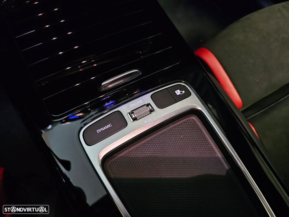 Mercedes-Benz A 45 AMG S 4Matic+ Speedshift DCT 8G - 18