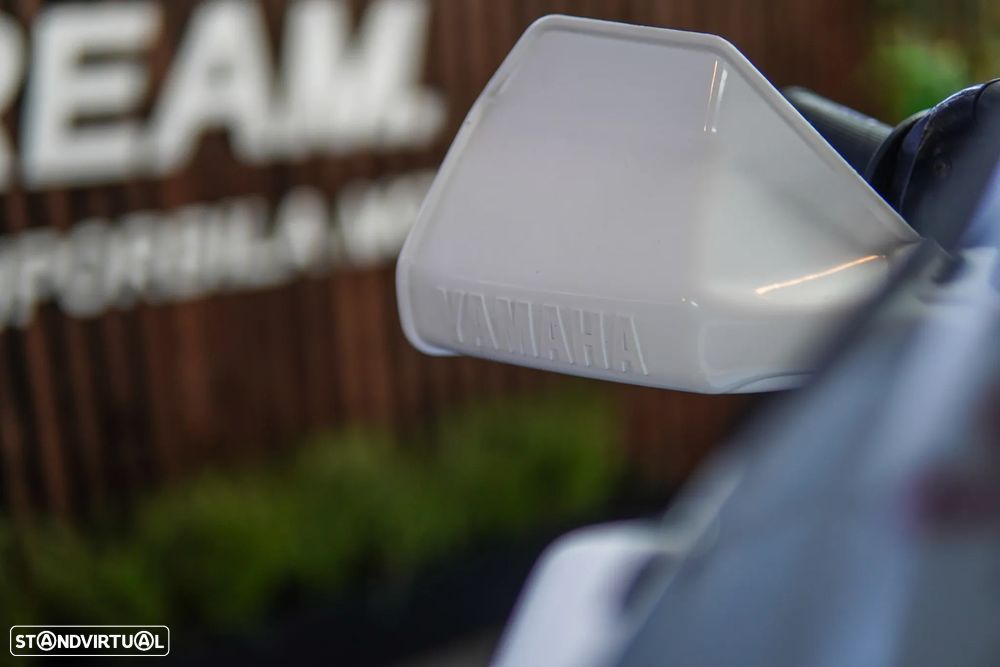 Yamaha XT750Z Super Tenere - 10