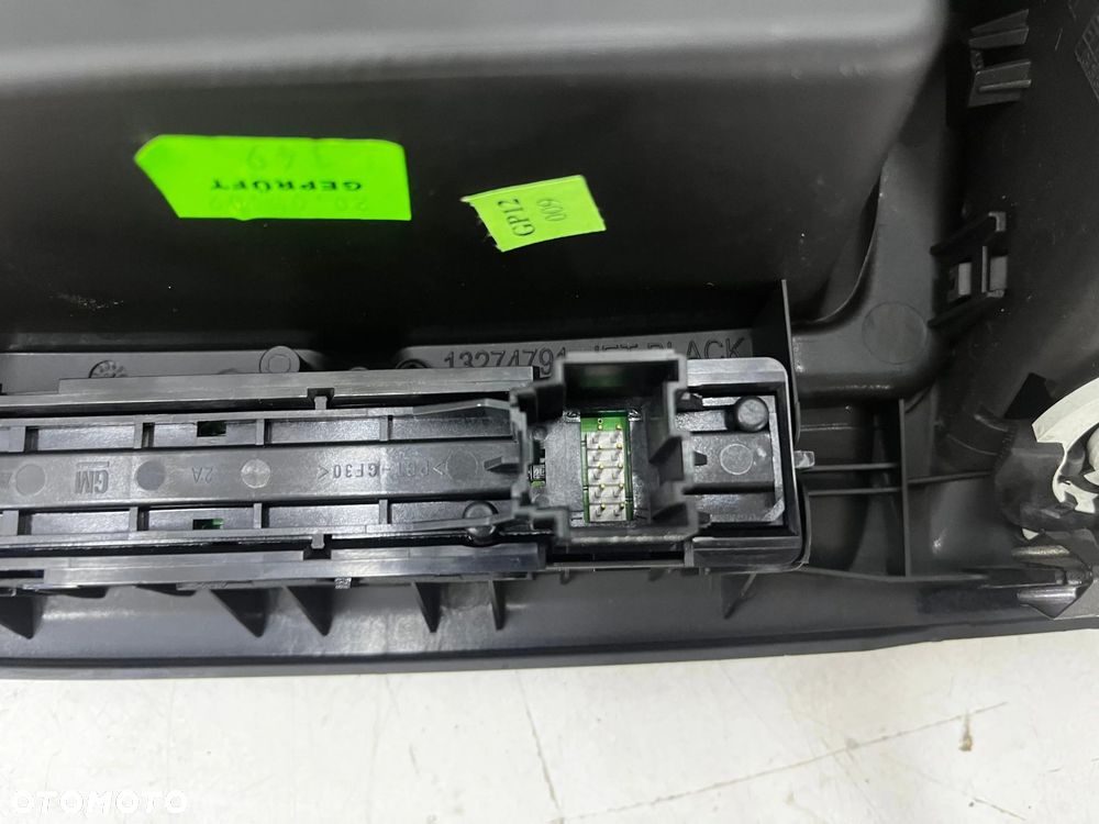 Radio Opel Insignia A tuner CD 300 fabryczny czytnik panel wyświetlacz - 16