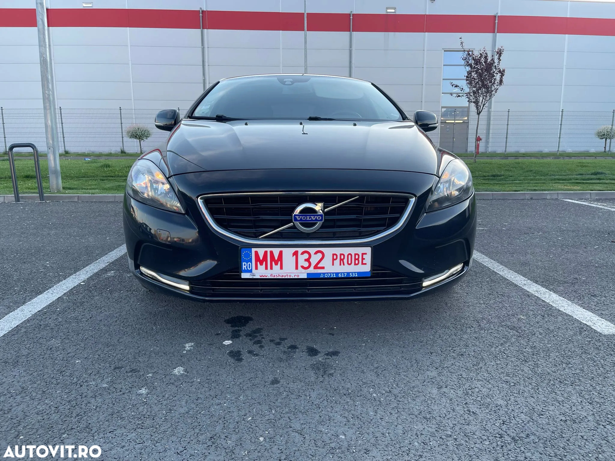Volvo V40 Cross Country D2 Powershift Momentum - 9