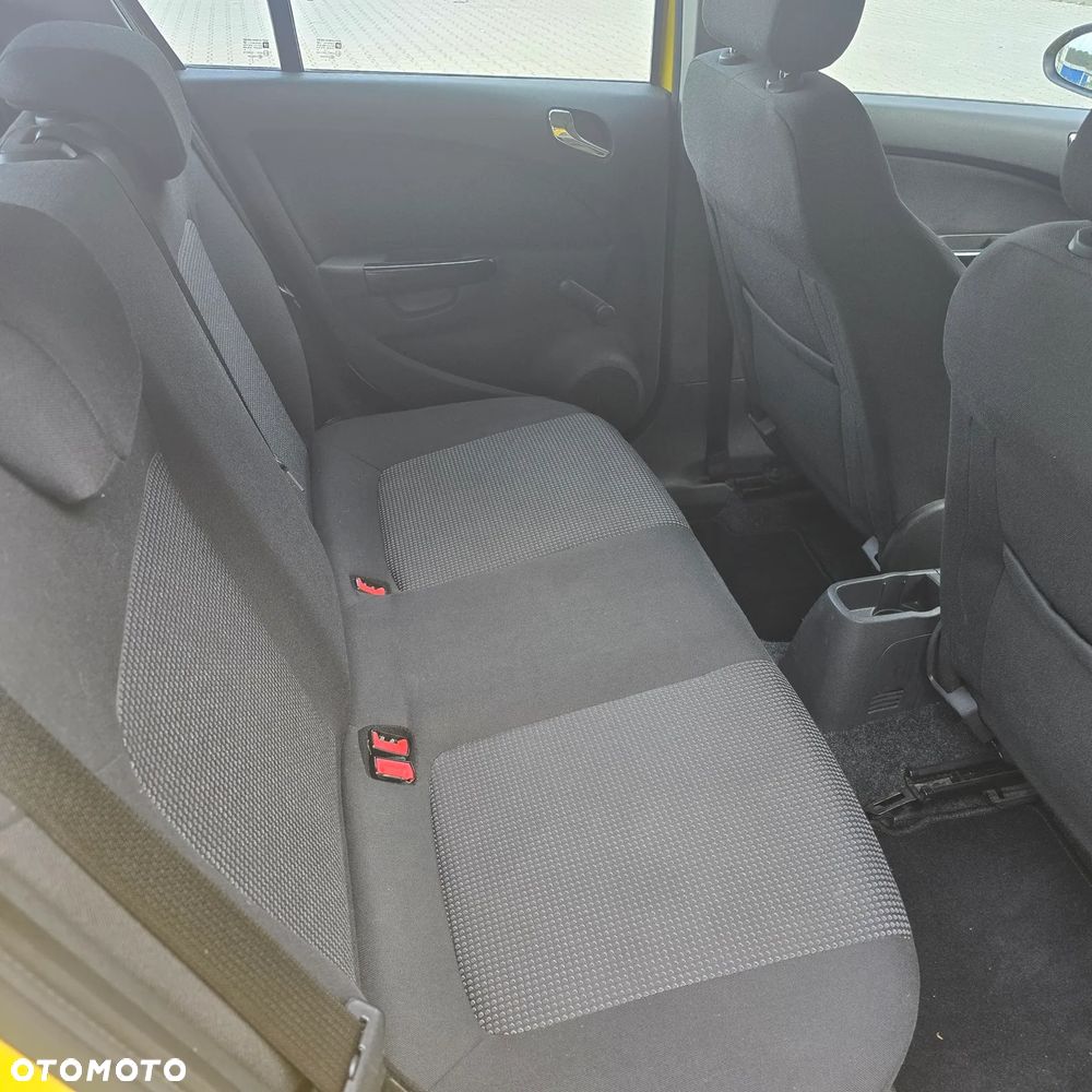 Opel Corsa - 13