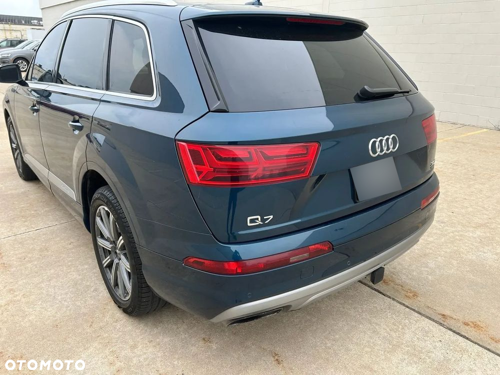 Audi Q7 - 3