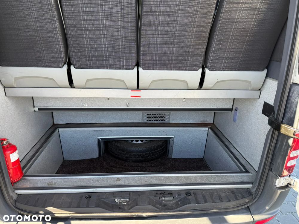 Mercedes-Benz sprinter - 9