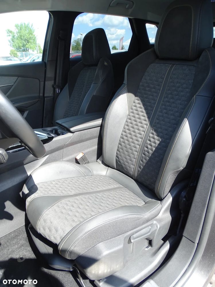 Peugeot 3008 BlueHDi 130 Stop & Start Allure - 20