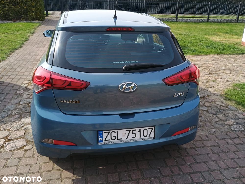 Hyundai i20 1.2 Comfort - 4