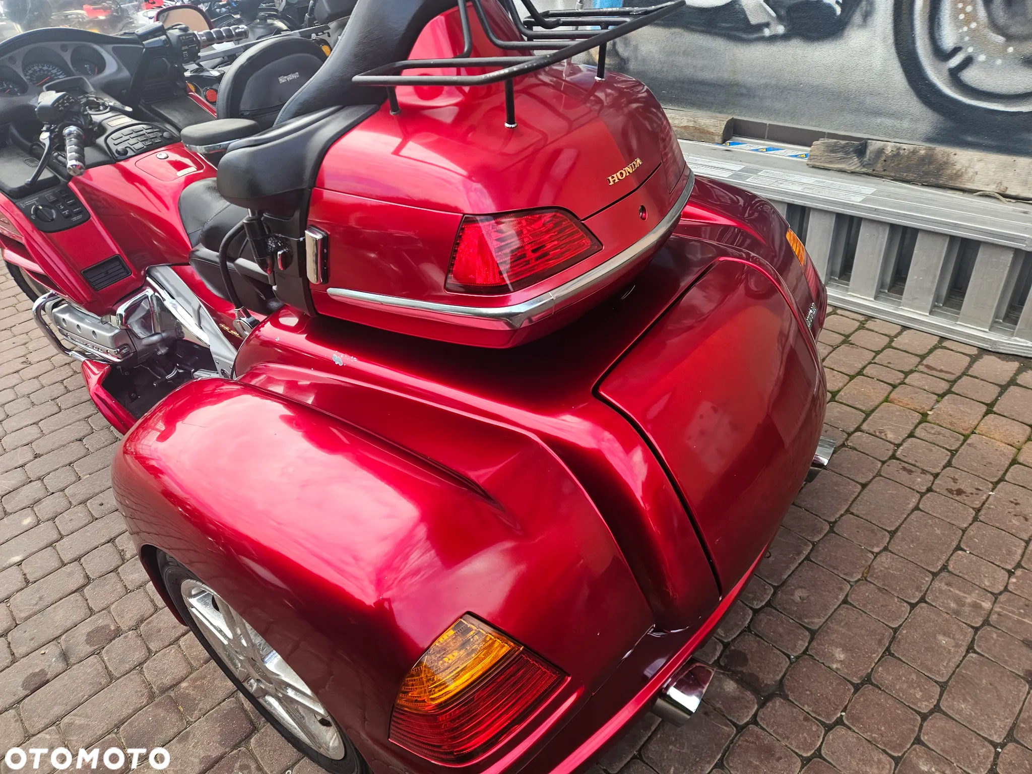 Honda GL - 19