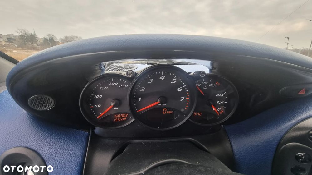 Porsche Boxster - 21