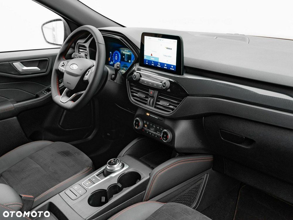 Ford Kuga 2.5 FHEV FWD ST-Line X - 30