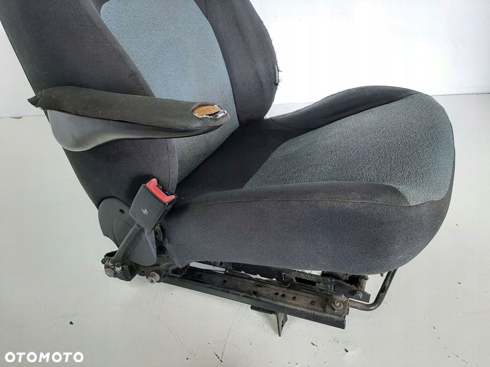 FIAT DOBLO MAXI I LIFT 1.9JTD 06R FOTEL LEWY KIEROWCY - 7