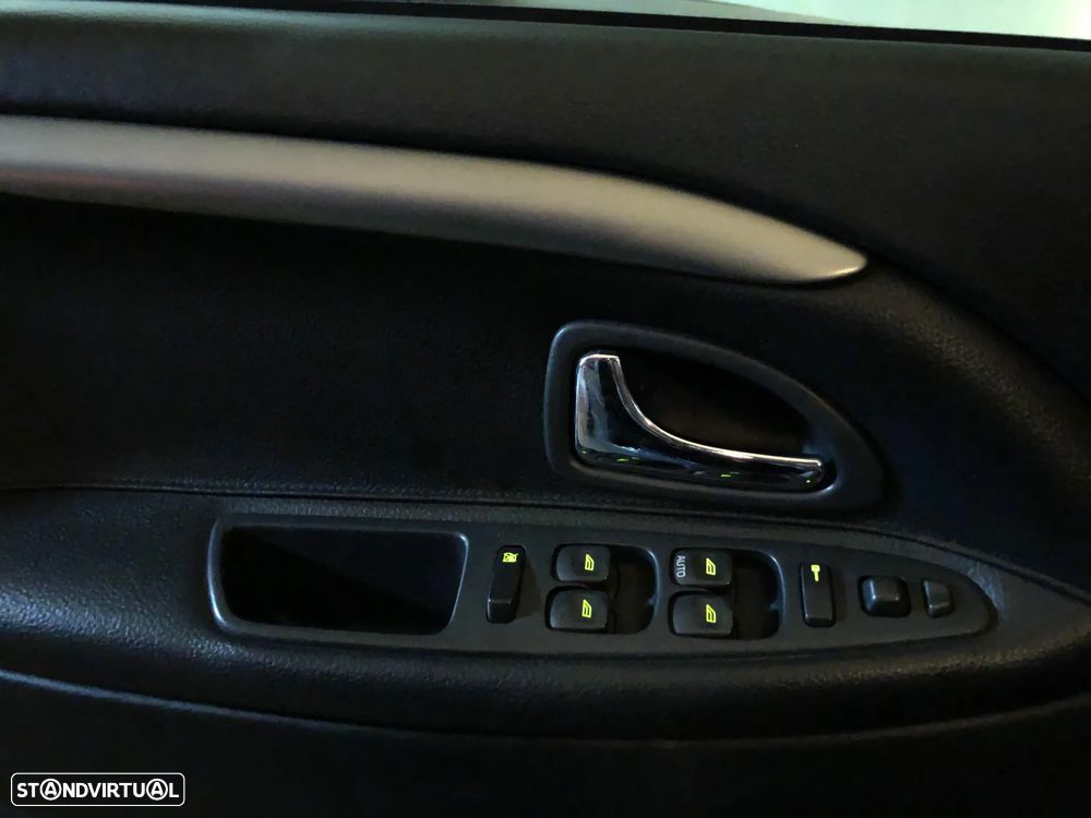 Volvo V40 - 12