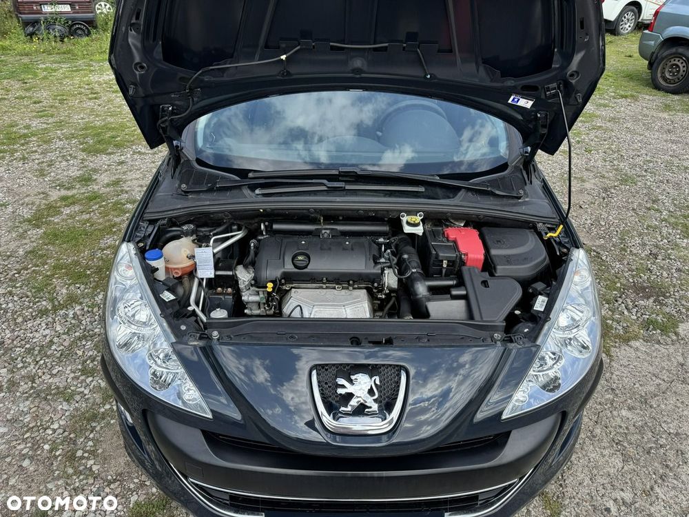 Peugeot 308 95 VTi Tendance - 37