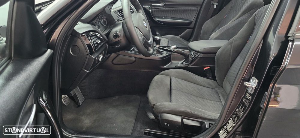 BMW 118 d Pack M - 17
