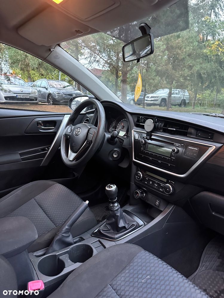Toyota Auris - 9
