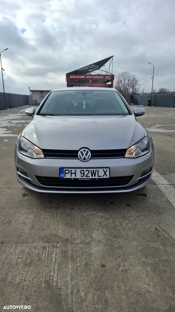 Volkswagen Golf 2.0 BlueTDI Cup - 3