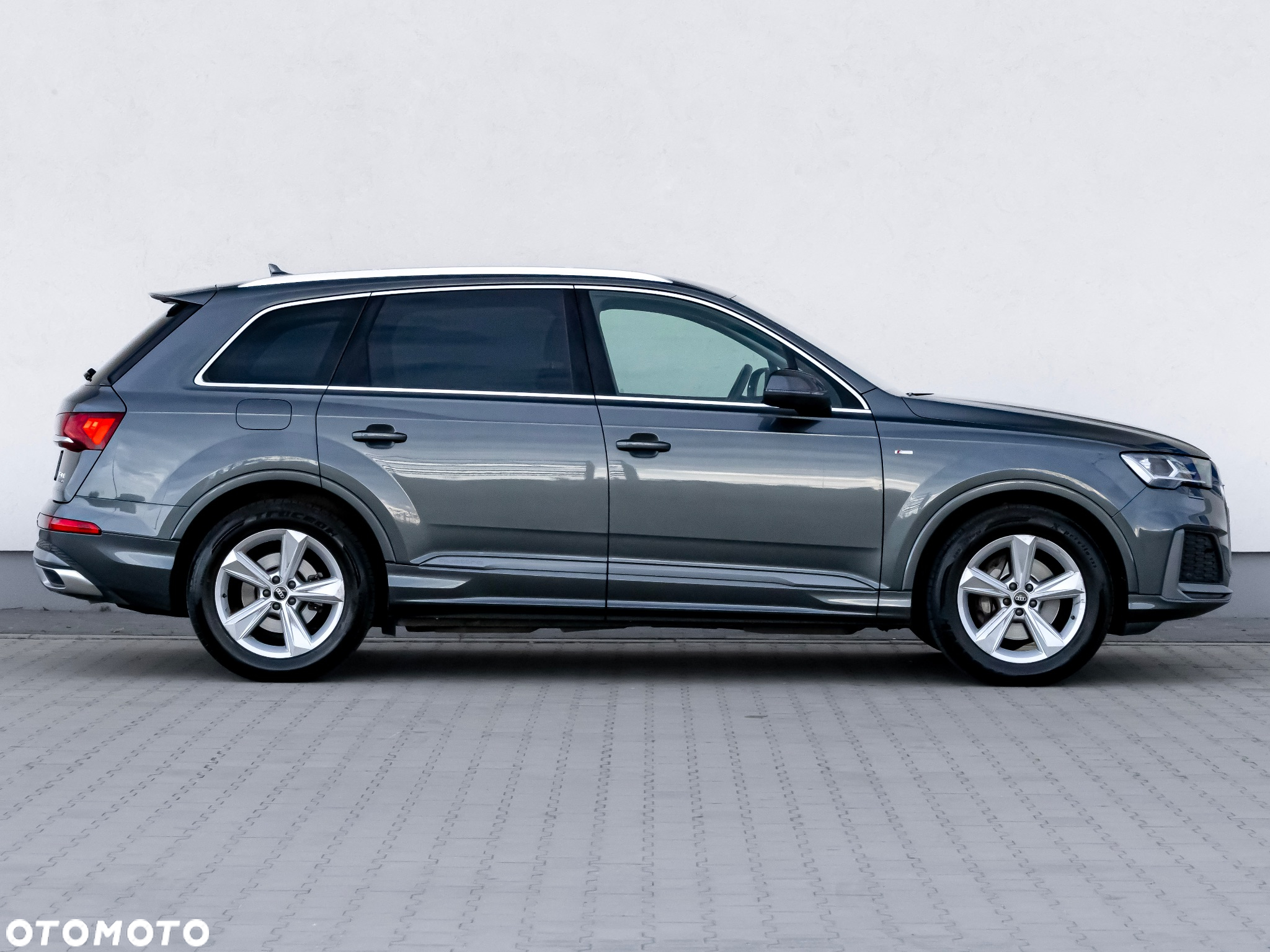 Audi Q7 - 7