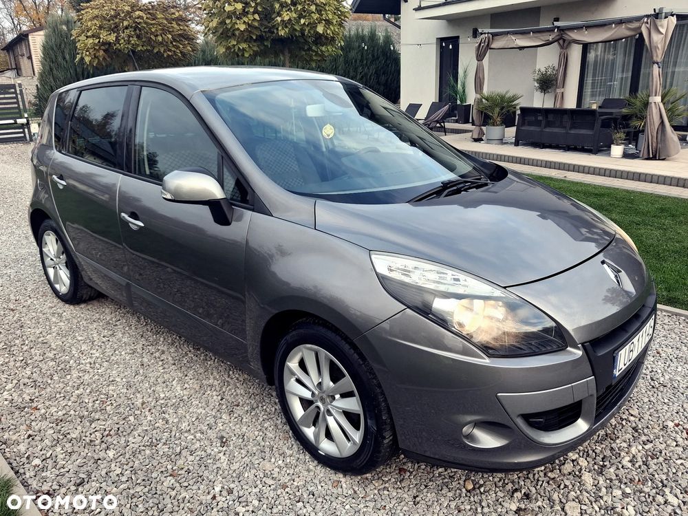 Renault Scenic 1.6 16V 110 LIMITED - 8