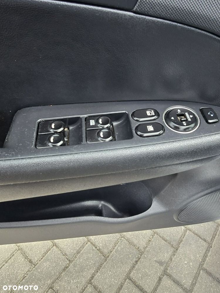 Hyundai i30 - 16