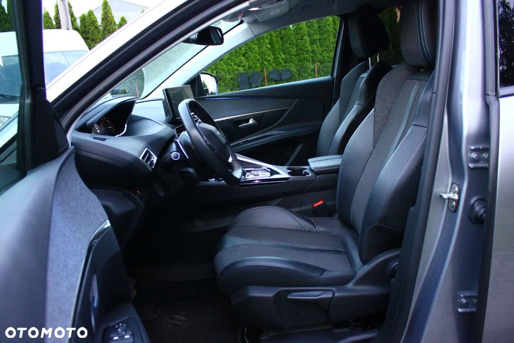 Peugeot 3008 BlueHDi 130 Stop & Start EAT8 Allure - 24
