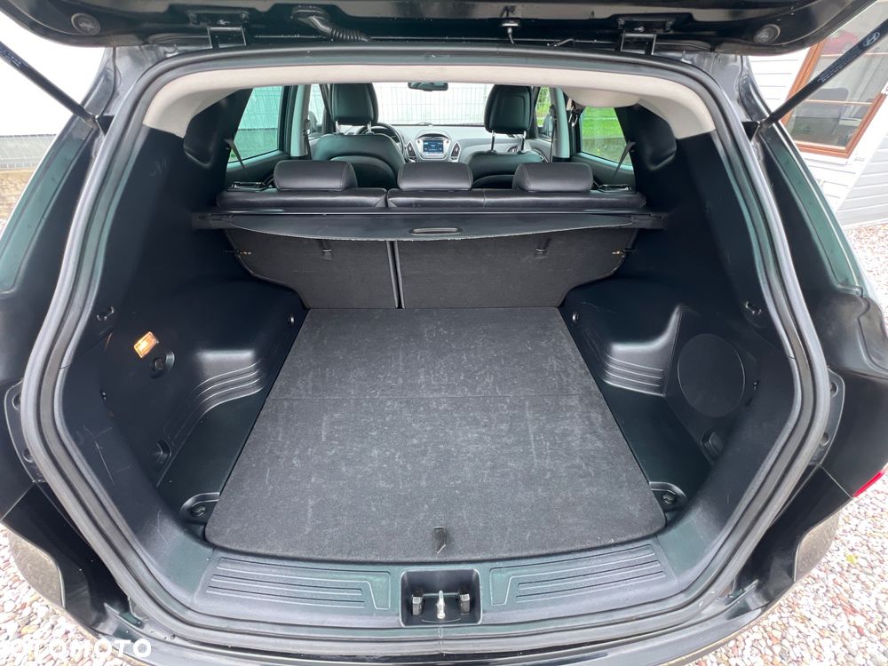 Hyundai ix35 1.6 2WD Fifa World Cup Edition - 28