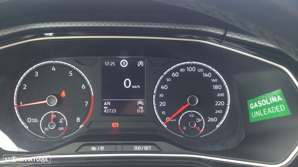 VW T-Cross 1.0 TSI Life - 5