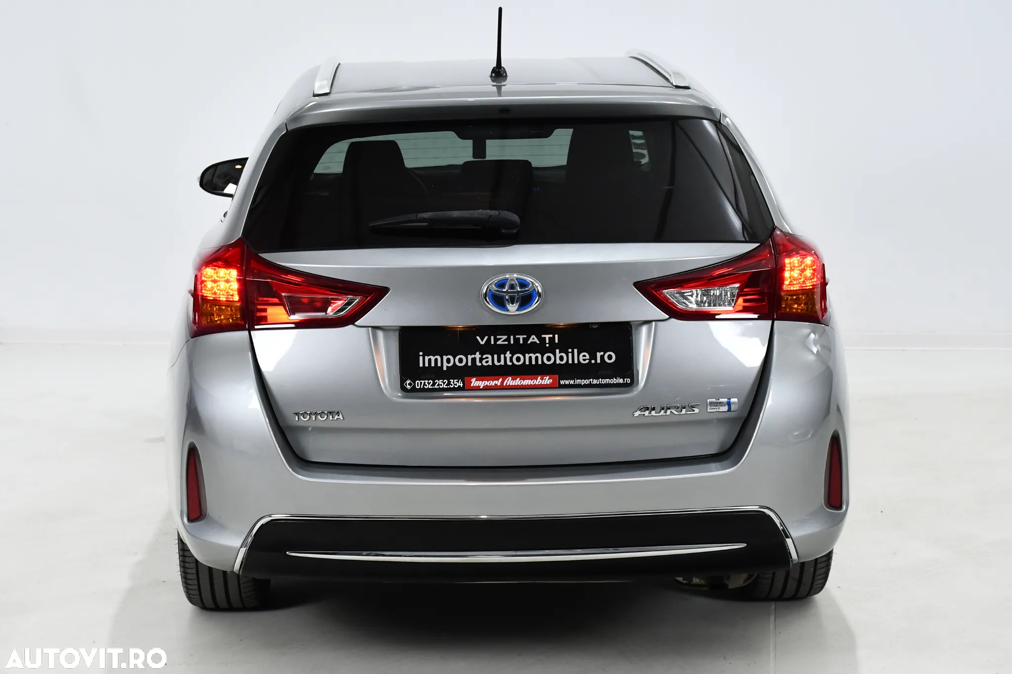 Toyota Auris 1.8 VVT-i Hybrid Automatik Comfort - 12