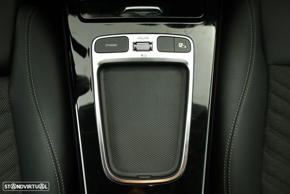 Mercedes-Benz A 200 Standard - 13