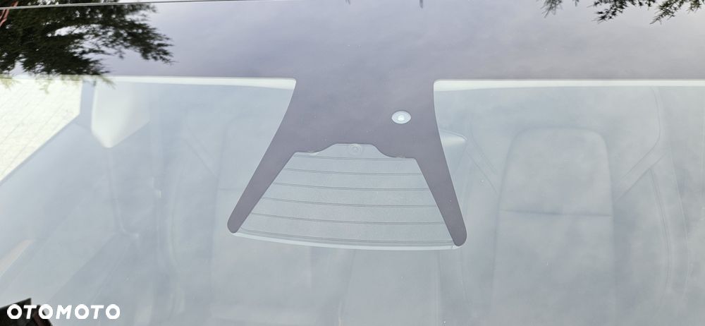 Tesla Model 3 - 30