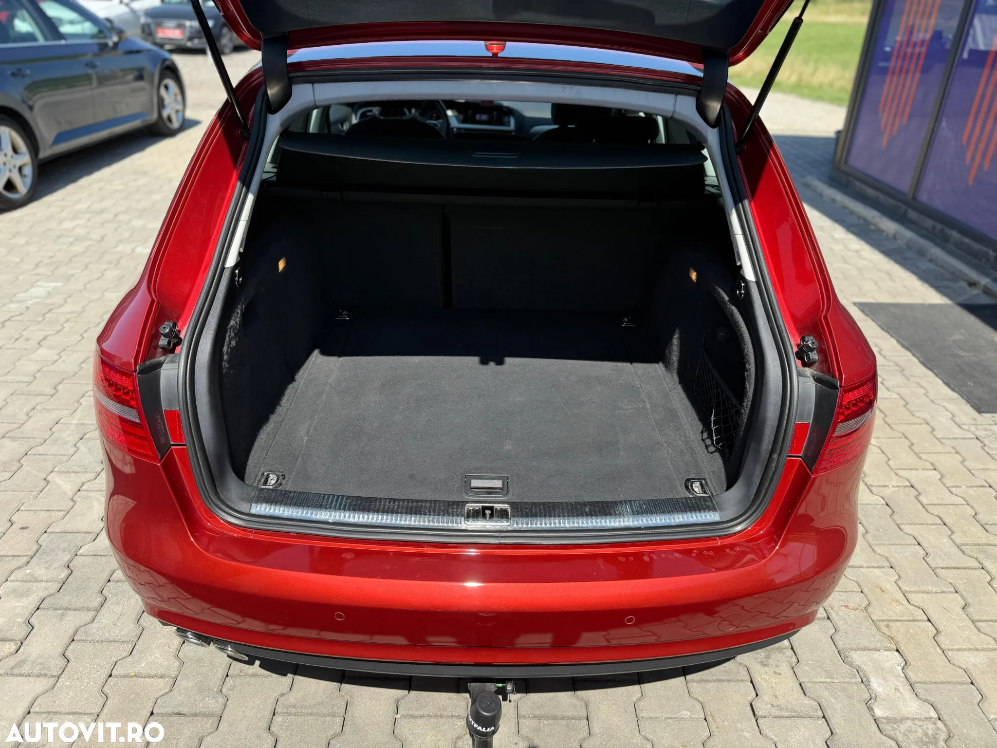 Audi A4 Avant 2.0 TDI DPF multitronic Ambiente - 35