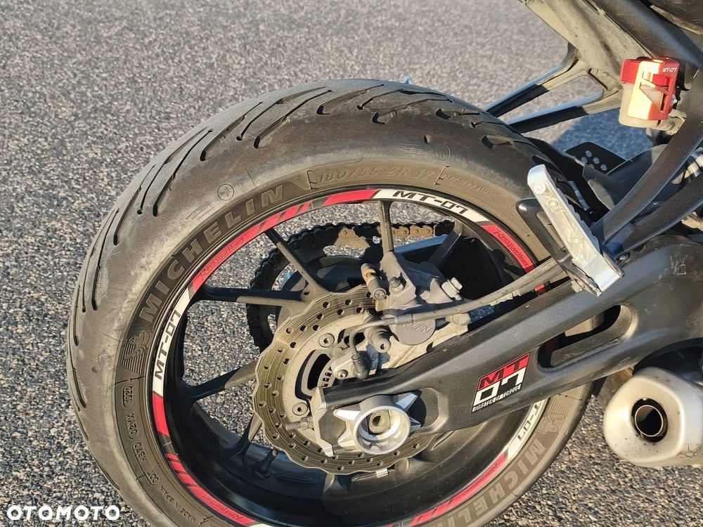 Yamaha MT - 9