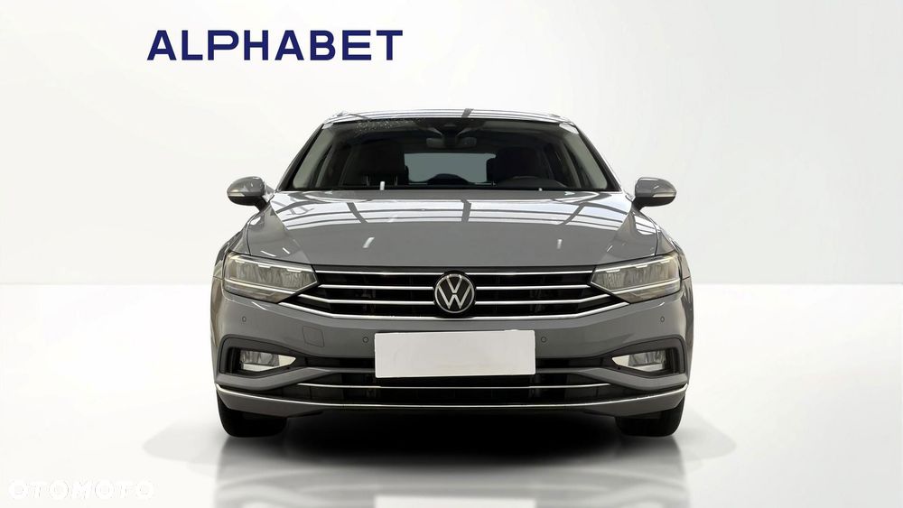 Volkswagen Passat 2.0 TDI Elegance DSG - 5