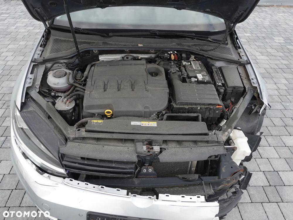 Volkswagen Golf 1.6 TDI SCR IQ.DRIVE - 12