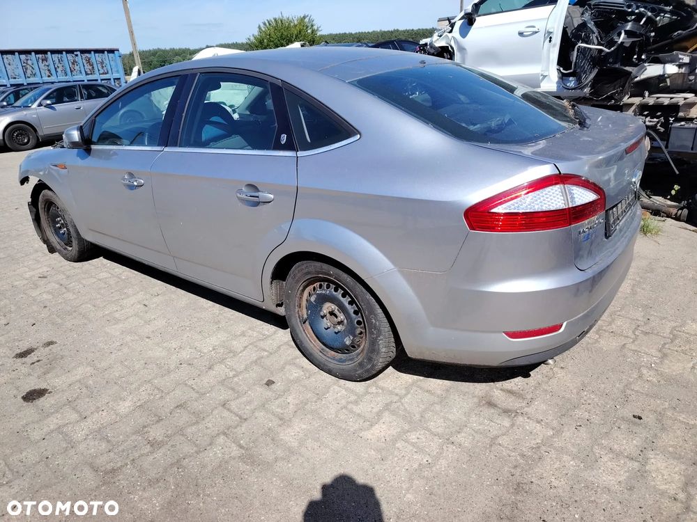 drzwi klapa zderzak lampa mondeo mk4 ba7 czesci - 2