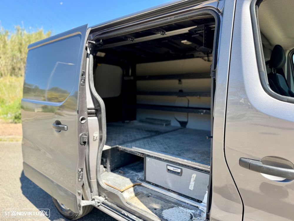 Renault Traffic - 17