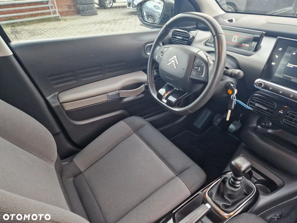 Citroën C4 Cactus - 32