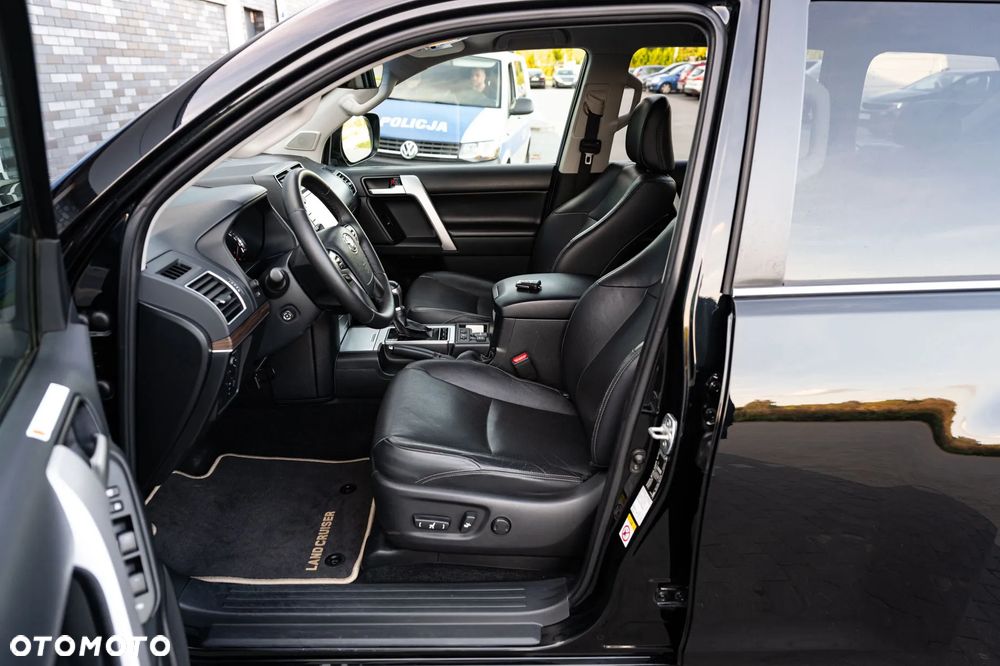 Toyota Land Cruiser LC 2.8 D-4D Prado - 14