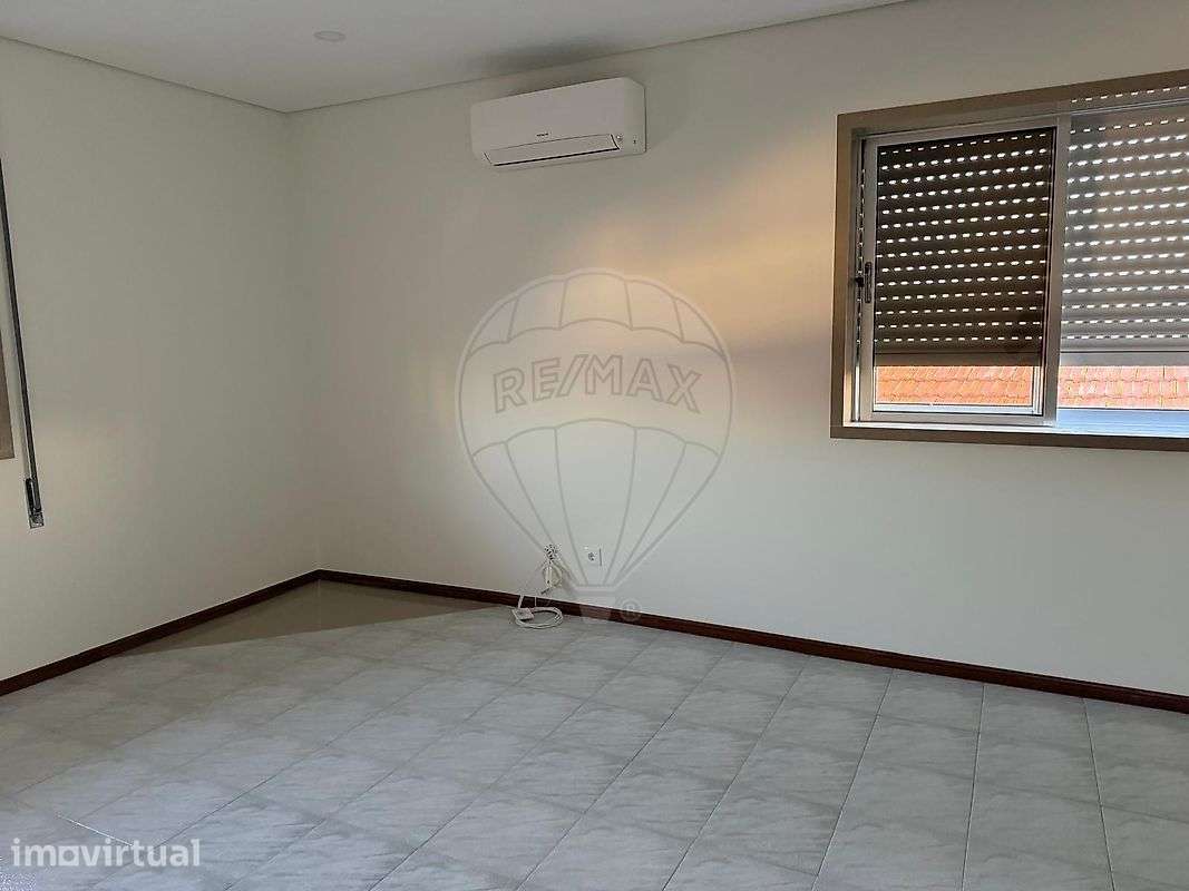 Moradia T3 para arrendamento - Grande imagem: 3/17