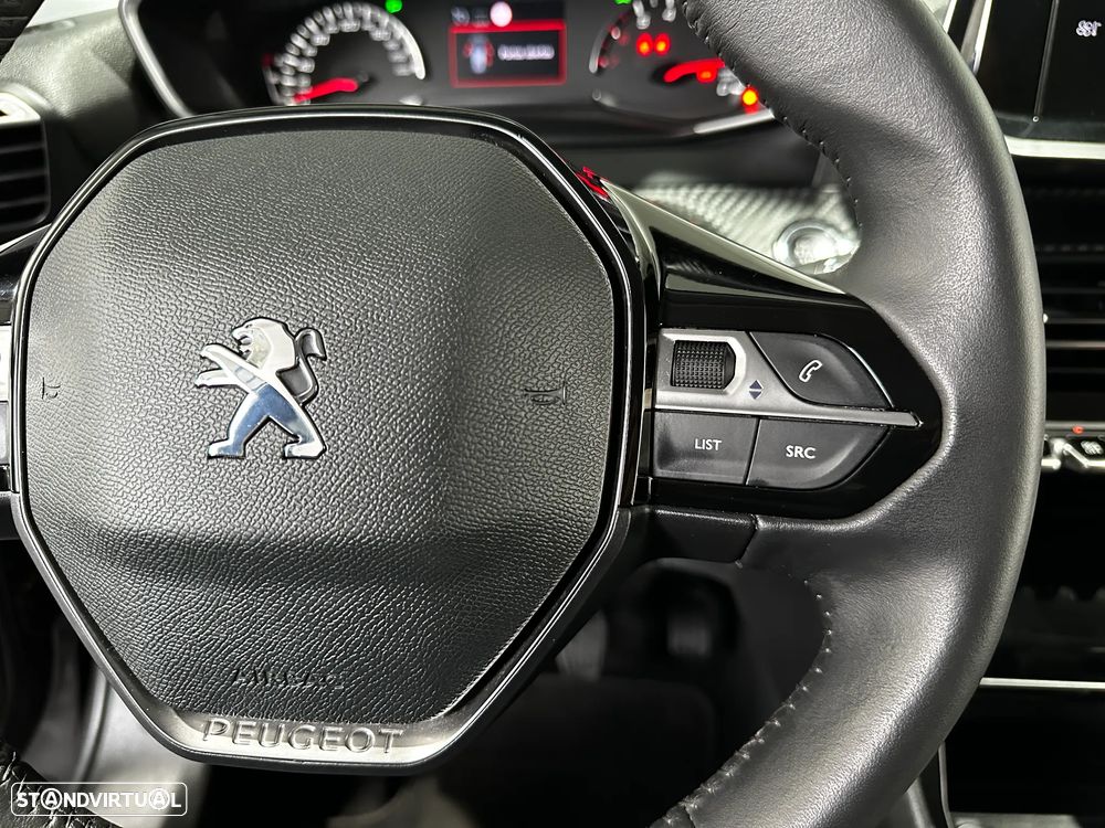 Peugeot 2008 1.5 BlueHDi Active Pack - 26