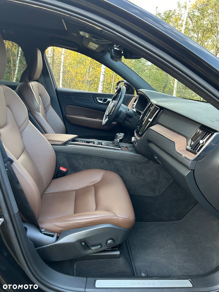 Volvo XC 60 T6 AWD Inscription - 23