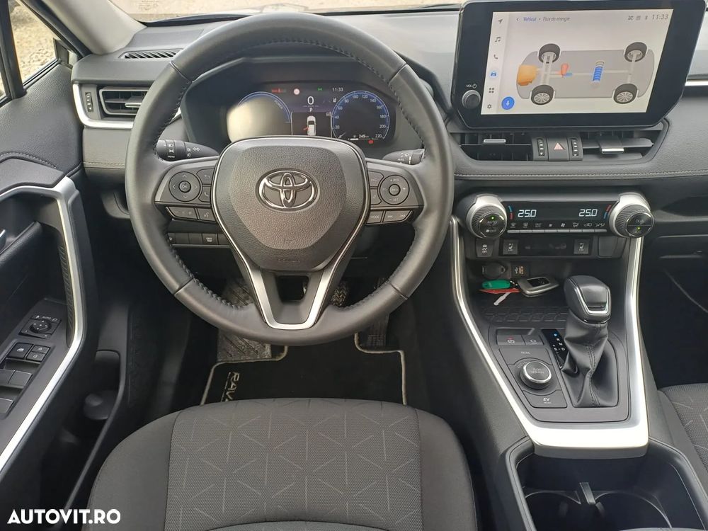 Toyota RAV4 - 11