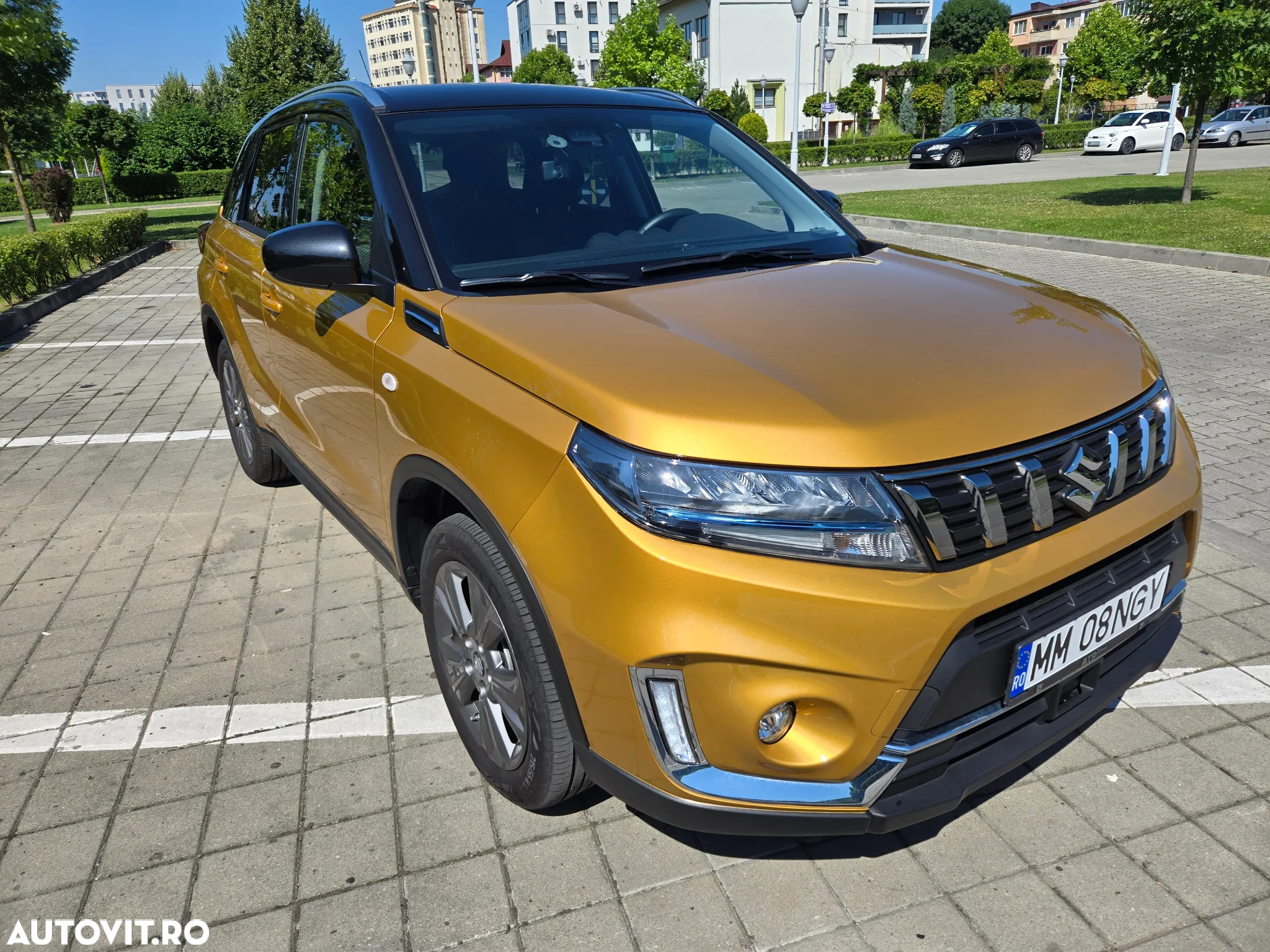 Suzuki Vitara 1.5 AllGrip HEV Passion - 2