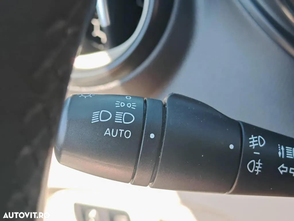 Renault Captur ENERGY dCi 110 Intens - 19