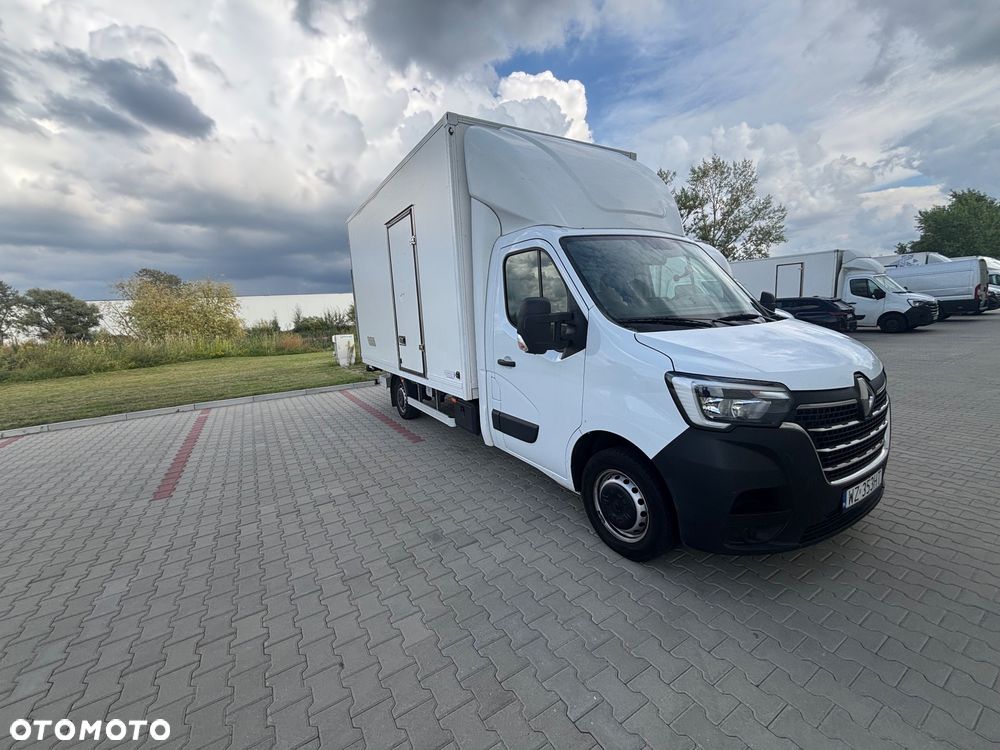 Renault Master Winda 2024r., 2 sztuki, salon PL, vat 23% - 4