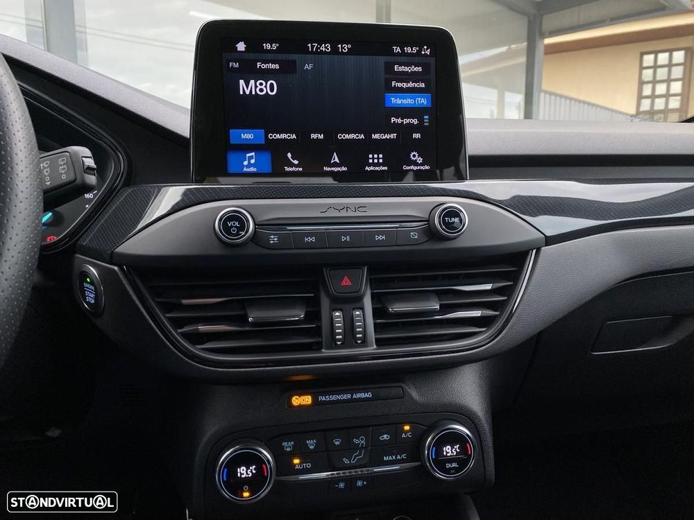 Ford Focus SW 1.0 EcoBoost ST-Line - 21