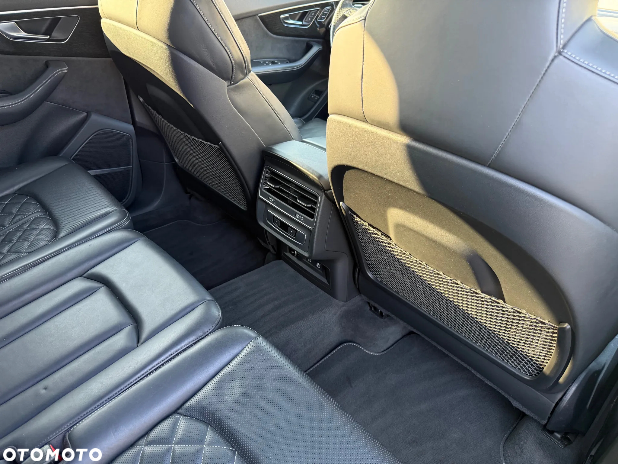Audi Q7 - 4