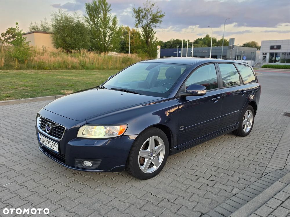 Volvo V50 - 30