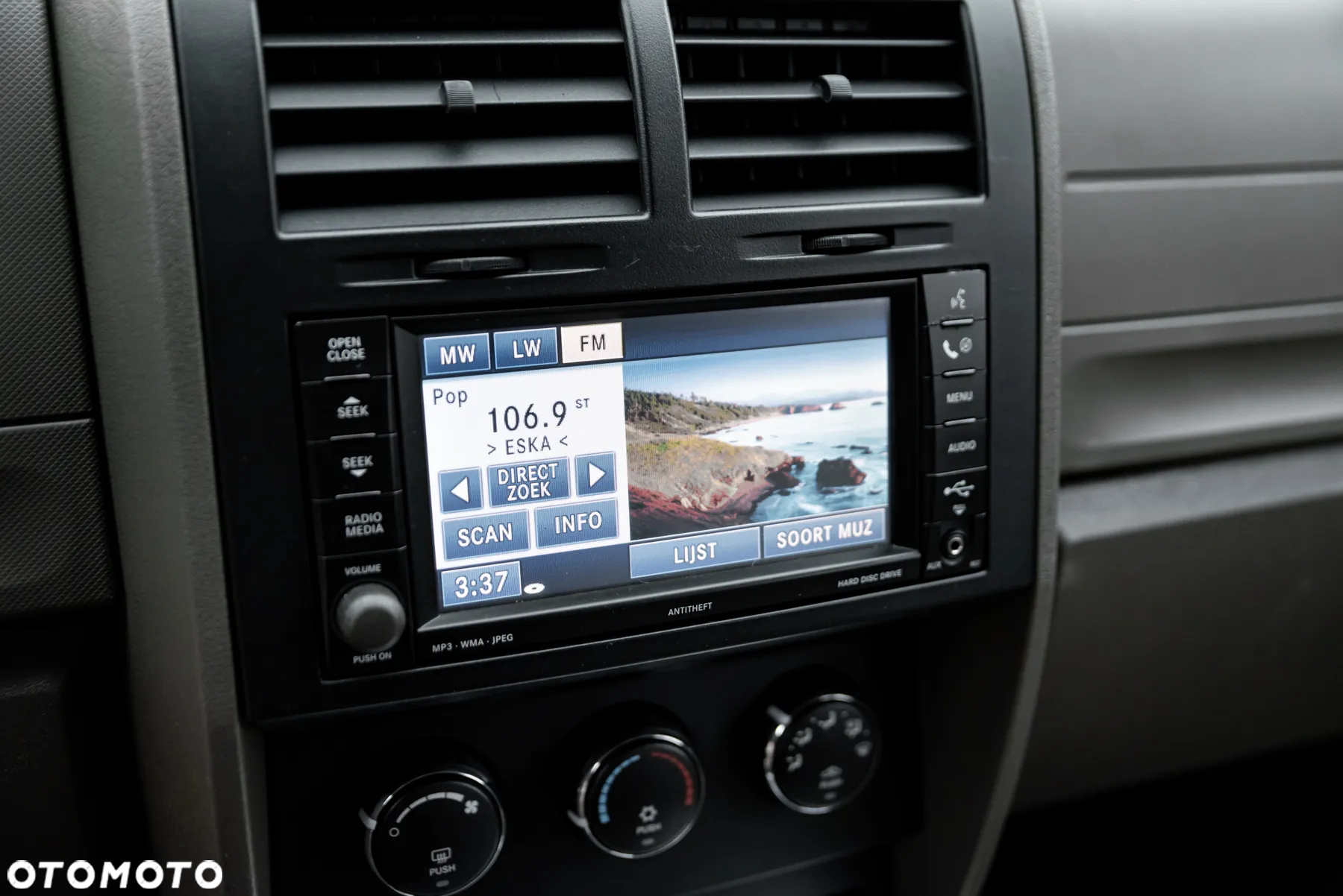 Dodge Nitro 3.7 V6 SLT 4WD - 33