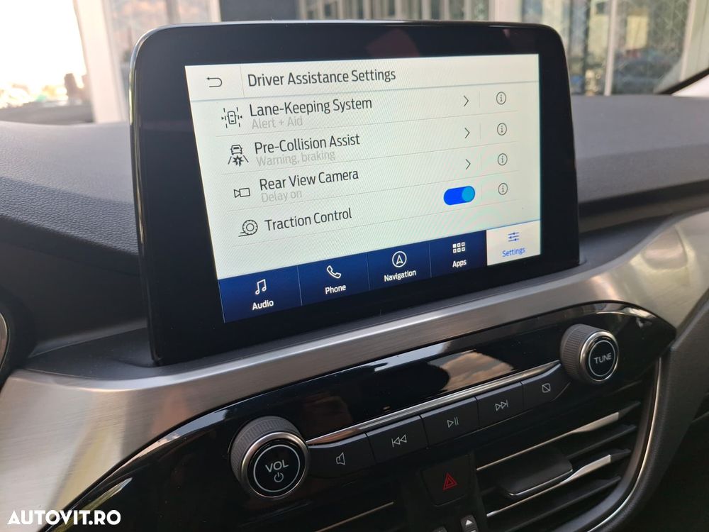 Ford Kuga - 21